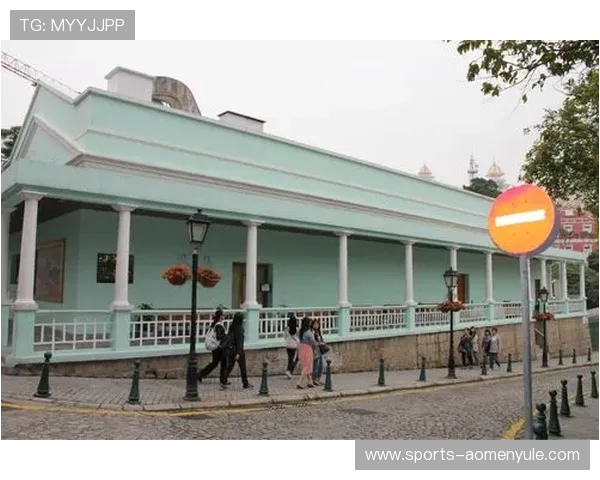 澳门凯旋旗舰厅官方地址导航，提供详细的位置指引方便玩家快速登录