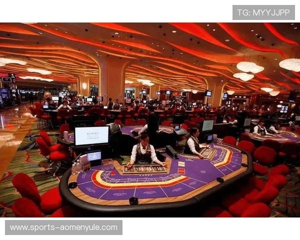 澳门六大赌牌与国际博彩市场的关系，分析其在全球博彩业中的竞争优势与合作前景